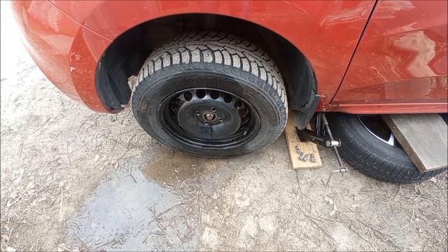 LADA XRAY - Как снять колесо ? смотреть онлайн