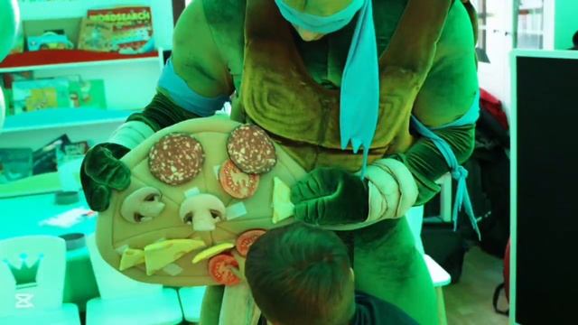 Конкурс с пиццами Черепашки ниндзя