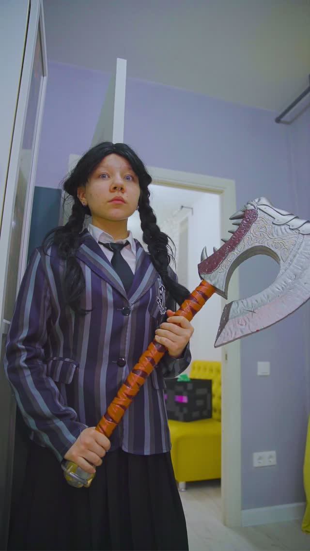 WEDNESDAY ADDAMS Saves Her Little Sister from NIGHTMARES! смотреть онлайн