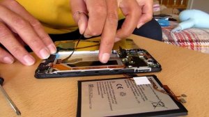 Замена дисплея Tecno Camon 18P CH6n в колхозно-полевых условиях