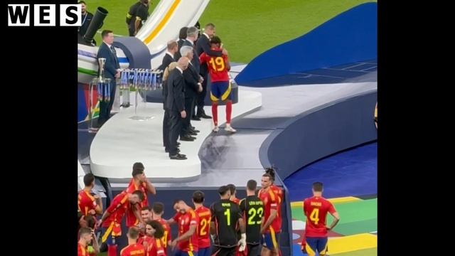 Rodri, Lamine Yamal win Euro 2024 player and young player of the tournament awards смотреть онлайн