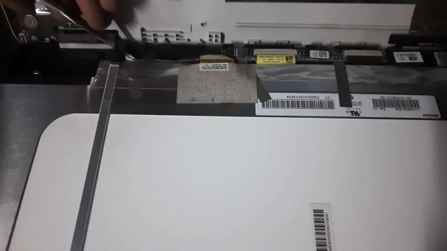 How to Replace Touch Screen in HP Pavilion x360 | Change HP X360 Display | Hindi смотреть онлайн