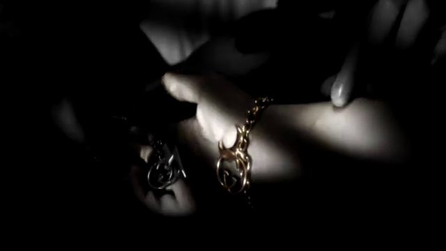 GUCCI GUILTY INTENSE 30s VA NTSC смотреть онлайн