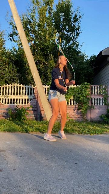 #скакалка #jumprope #skipping #скиппинг #jumpropetricks #трюкисоскакалкой #трюки #прыжкинаскакалке смотреть онлайн