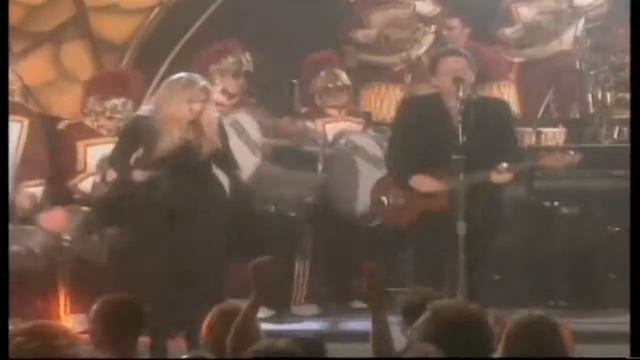 The Notorious B.I.G (Puff Daddy & Mase) + Fleetwood Mac live | BPM 105 | Mashup смотреть онлайн