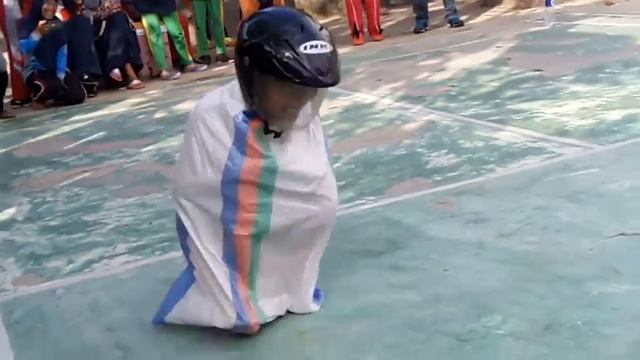 Lomba balap karung (MTS AL HIKMAH) Pakis plampang смотреть онлайн