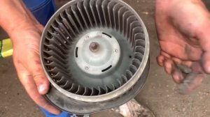 Устранение шума и вибрации в работе моторчика печки Volvo s60.