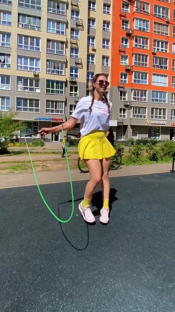 #скакалка #dance #jumprope #skipping #лето #скиппинг #sports #топ #трюкисоскакалкой #трюки #тренды смотреть онлайн