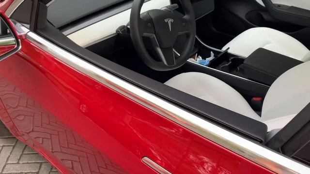 Model 3 window rattle noise - design defect смотреть онлайн