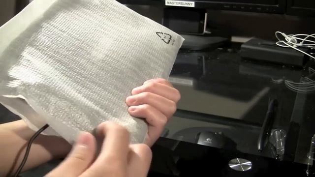 Unboxing : Wacom Bamboo Pen and Touch Art Tablet смотреть онлайн