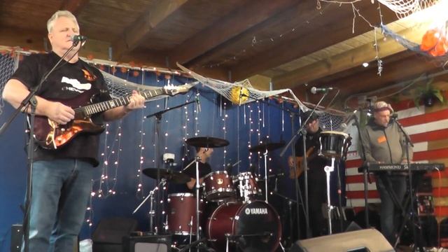 NEED YOUR LOVE SO BAD | Herbie and the Heartbreakers смотреть онлайн