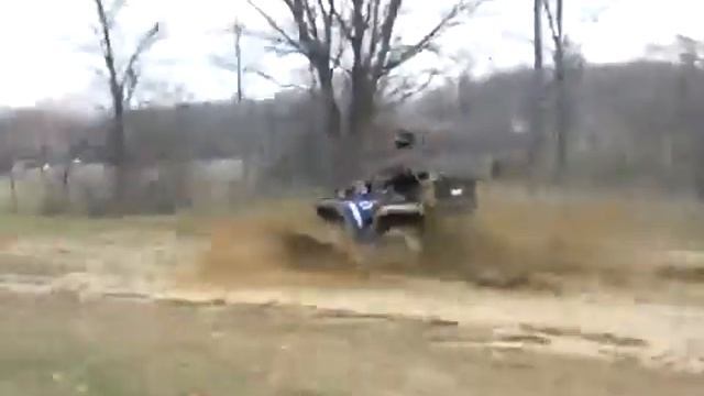 Kodiak 400 and Grizzly 700 Muddin смотреть онлайн