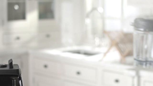 The Vitamix 780 - Touchscreen Blender смотреть онлайн