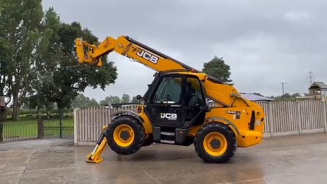 JCB 540-140 HI VIZ 4WD TELEHANDLER *YEAR 2017, 14 METER REACH* смотреть онлайн