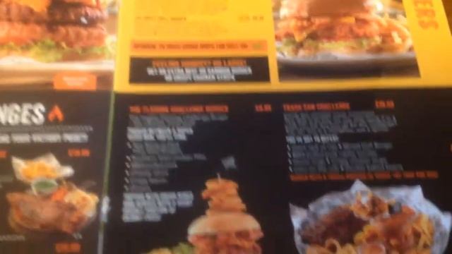 The Flaming Grill The Flaming challenge burger challenge!!! смотреть онлайн