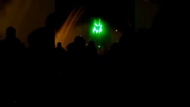 Лазерное шоу! смотреть онлайн