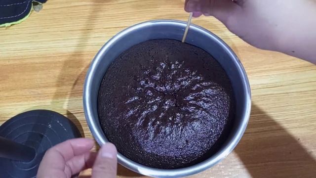 Chocolate Moist Cake (MACO tv) смотреть онлайн