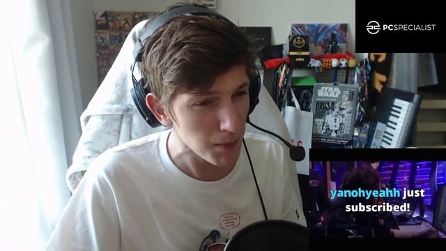 FNATIC Boaster sings toss a coin to your Witcher again смотреть онлайн