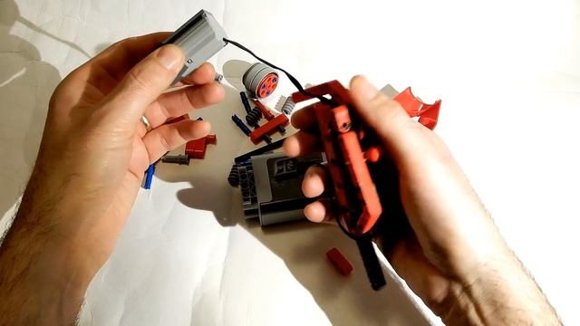 How to Build a Lego Technic Cordless Drill (with Power Functions Motor - 4K) смотреть онлайн