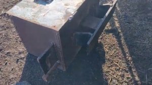 Ящик-противовес на МТЗ-80.