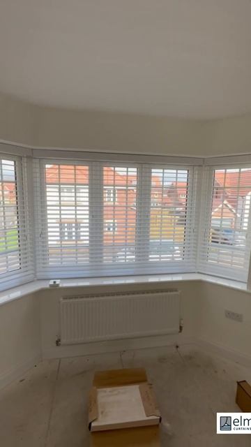 50mm Venetians fitted on a new build home #blinds #window смотреть онлайн