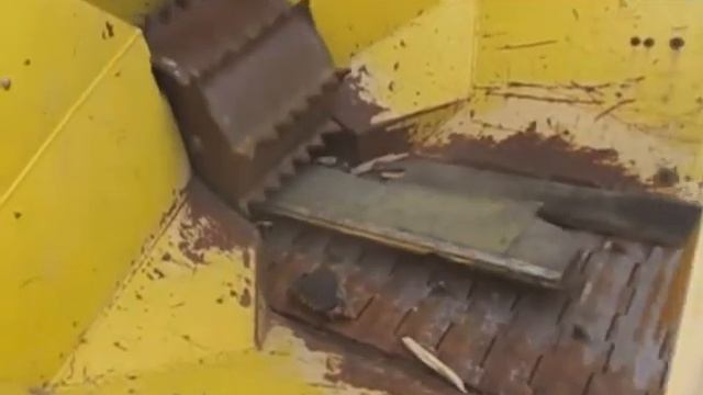 Rębak do drewna rozdrabniacz do gałęzi z podajnikiem Saelen GS/Tiger25D смотреть онлайн
