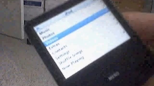 Apple iPod Video Black (30 GB, MA146LL/A) смотреть онлайн