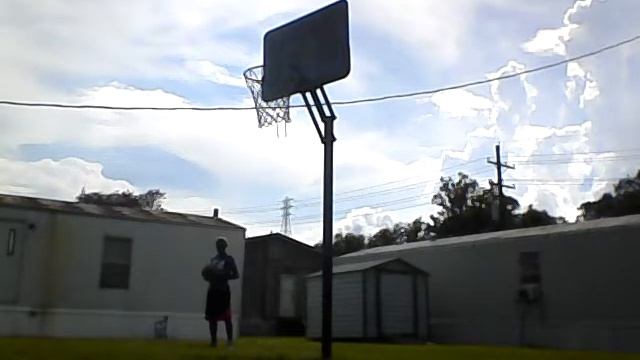 Mix Jump out the window Big Sean Sage plays 🏀 and does dances that is pretty good смотреть онлайн