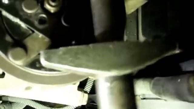 Sprężarka klimatyzacji - wymiana łożyska cz.1 смотреть онлайн