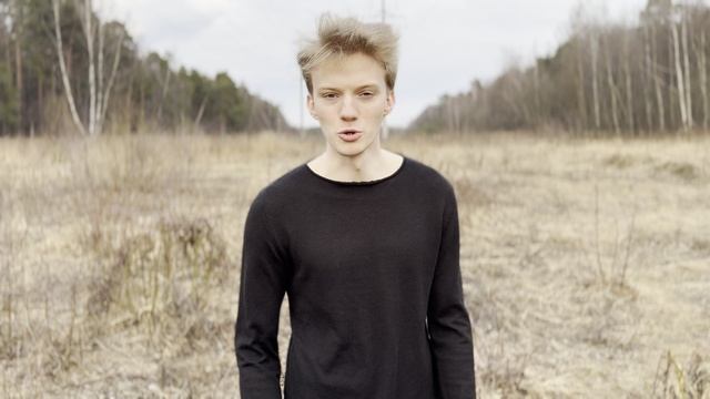 Стихотворение смотреть онлайн