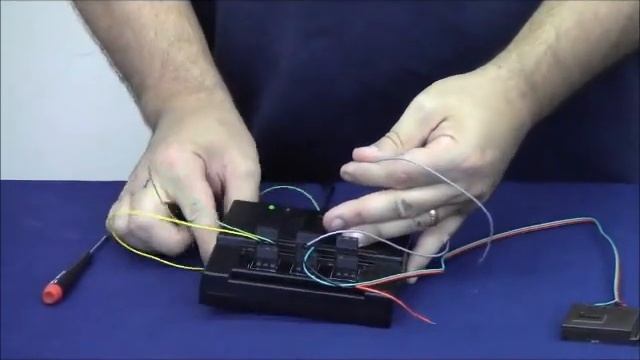 Wiring the SC-2 to MTH, ATLAS and DZ1000 Switch Machines смотреть онлайн