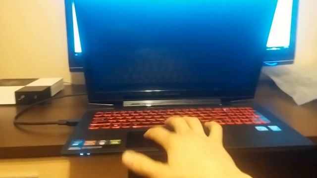 Laptop Lenovo Y50. Black screen. смотреть онлайн