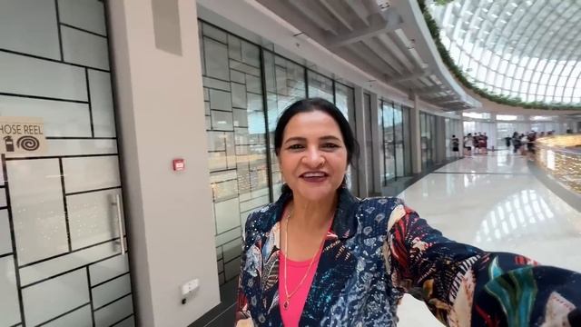 Abhishek hid in Room’s almirah to Prank me in Singapore 🤣 смотреть онлайн