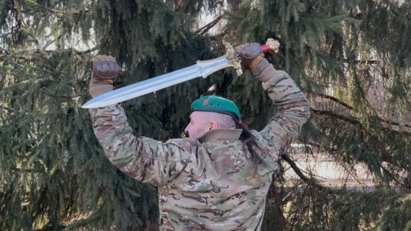 Обзор на меч Конана Варвара нашего производства! смотреть онлайн