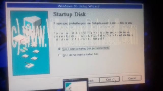 Instalăm Windows 95! (1995) смотреть онлайн