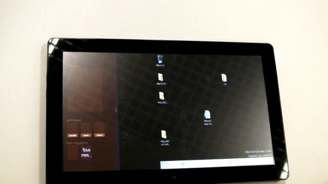 Microsoft Windows 8, prise en mains de la pré version Consumer sur tablette Samsung смотреть онлайн