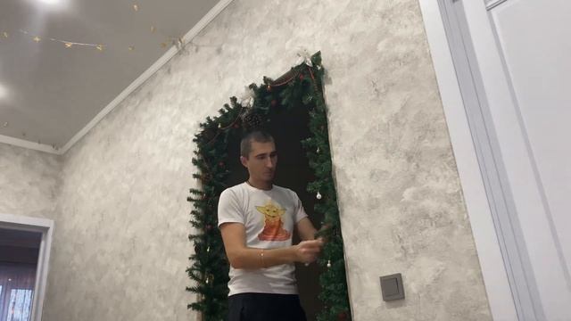 ДОМА ОЛЕНЬ??? УКРАШАЕМ ДОМ! смотреть онлайн