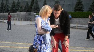 ШОК! РОБОТ ПОЦЕЛОВАЛ ДЕВУШКУ (ПРАНК)