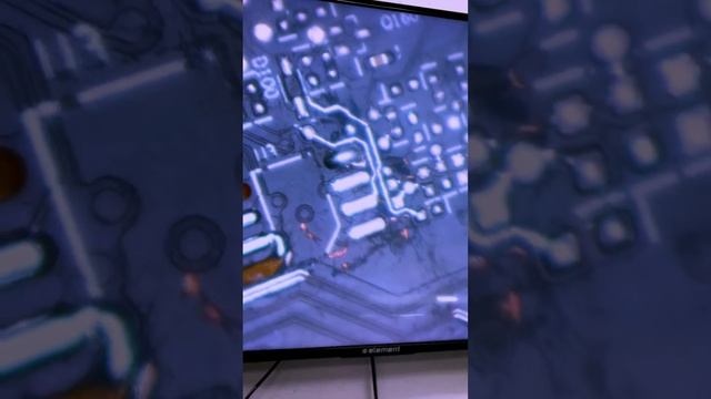 AMD Radeon VII GPU Diagnostic смотреть онлайн