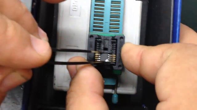 Casa de Notebook - Itautec W7730 Gravação de BIOS Problema Resolvido смотреть онлайн