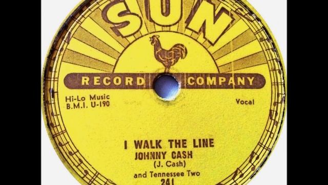 1948 Zenith Console Radio Playing Johnny Cash - Get Rhythm & I Walk The Line from Sun 78 Record. смотреть онлайн