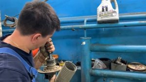 Замена опорных подшипников и амортизаторов на Volvo S80 T5.