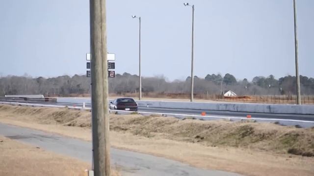 Dodge Hellcat vs (800HP) Mitsubishi Eclipse - Round 1 смотреть онлайн