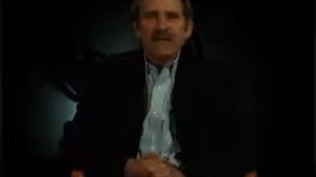 At The Movies With Peter Travers: The Hangover смотреть онлайн