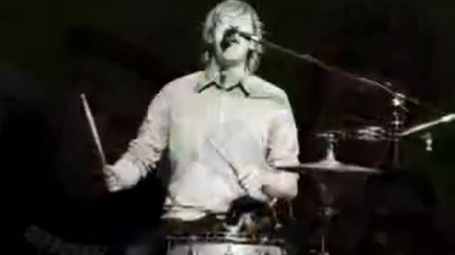 An Horse-Brain On A Table (From "Walls") смотреть онлайн