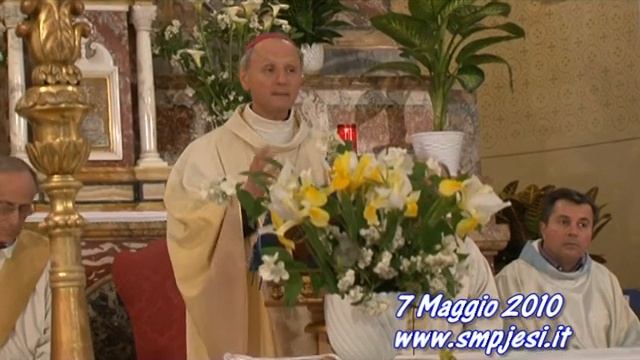 Il Vescovo Gerardo Rocconi ricorda Don Ezio Balestra смотреть онлайн