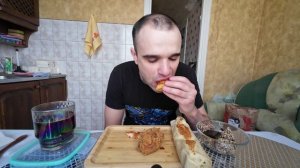 МУКБАНГ НАРЕЗКИ ЛУЧШЕЕ - ROSTIC`S ГРУЗИЯ МЕНЮ / БУРГЕР ЧИЗ / НОЖКИ / РОЛЛ / MUKBANG 02. 04. 2025