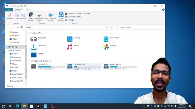 How to Center Windows 10 Taskbar Icons Like Windows 11 смотреть онлайн