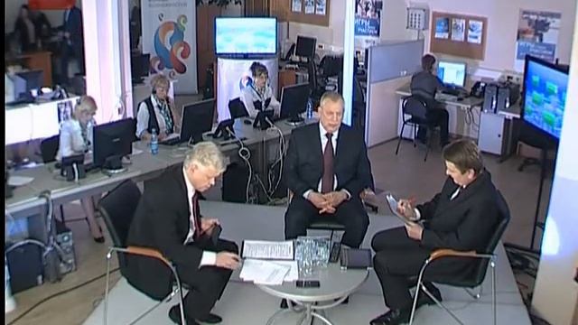 Прошел брифинг руководителя департамента транспорта и связи Анатолия Потемкина смотреть онлайн