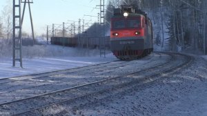 Медленные грузовые поезда РЖД зимой на Транссибе | Железная дорога в Сибири